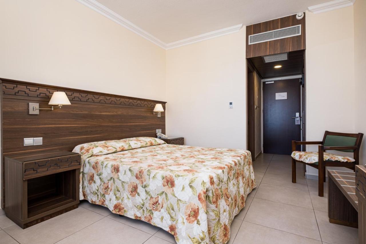 Anais Bay Hotel Protaras Exterior foto